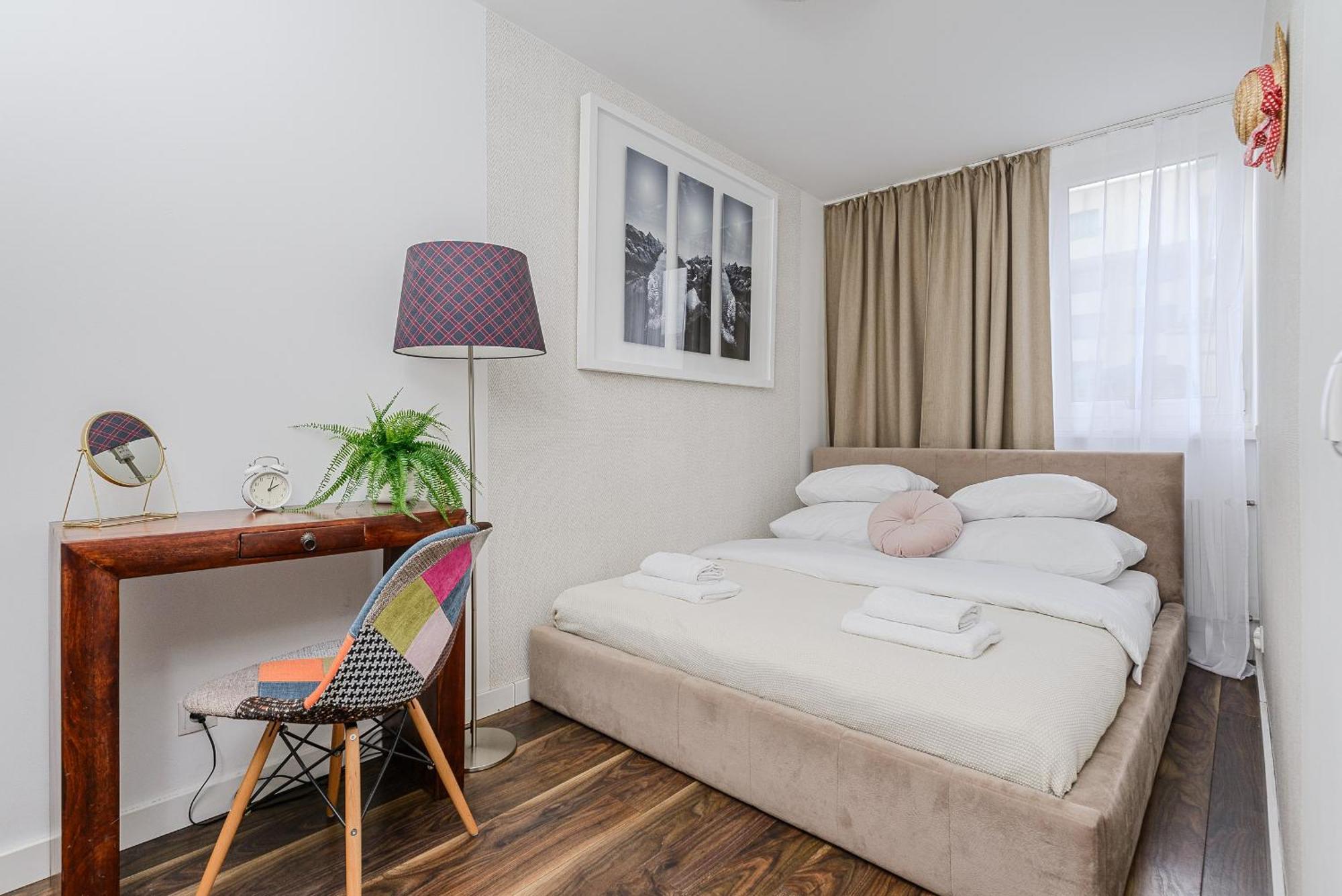 Grzybowska P&O Serviced Apartments Varsovie Extérieur photo